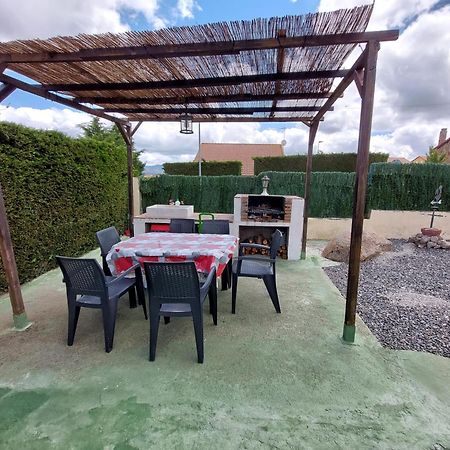 Villa Disfrutar Y Relajarse En El Robledal Zarzuela del Monte Exterior foto